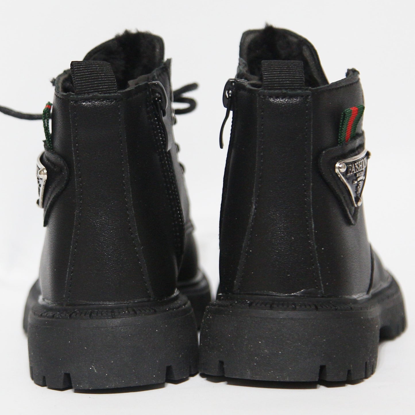 Botine cu blăniță