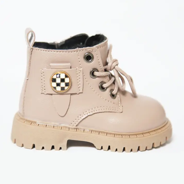 Botine cu blăniță