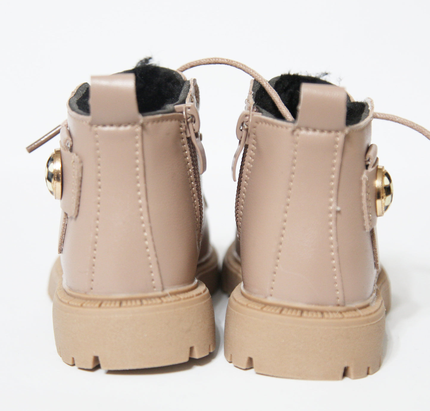 Botine cu blăniță