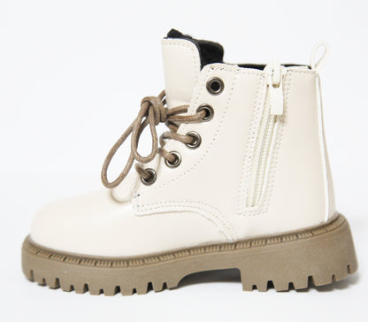 Botine cu blăniță