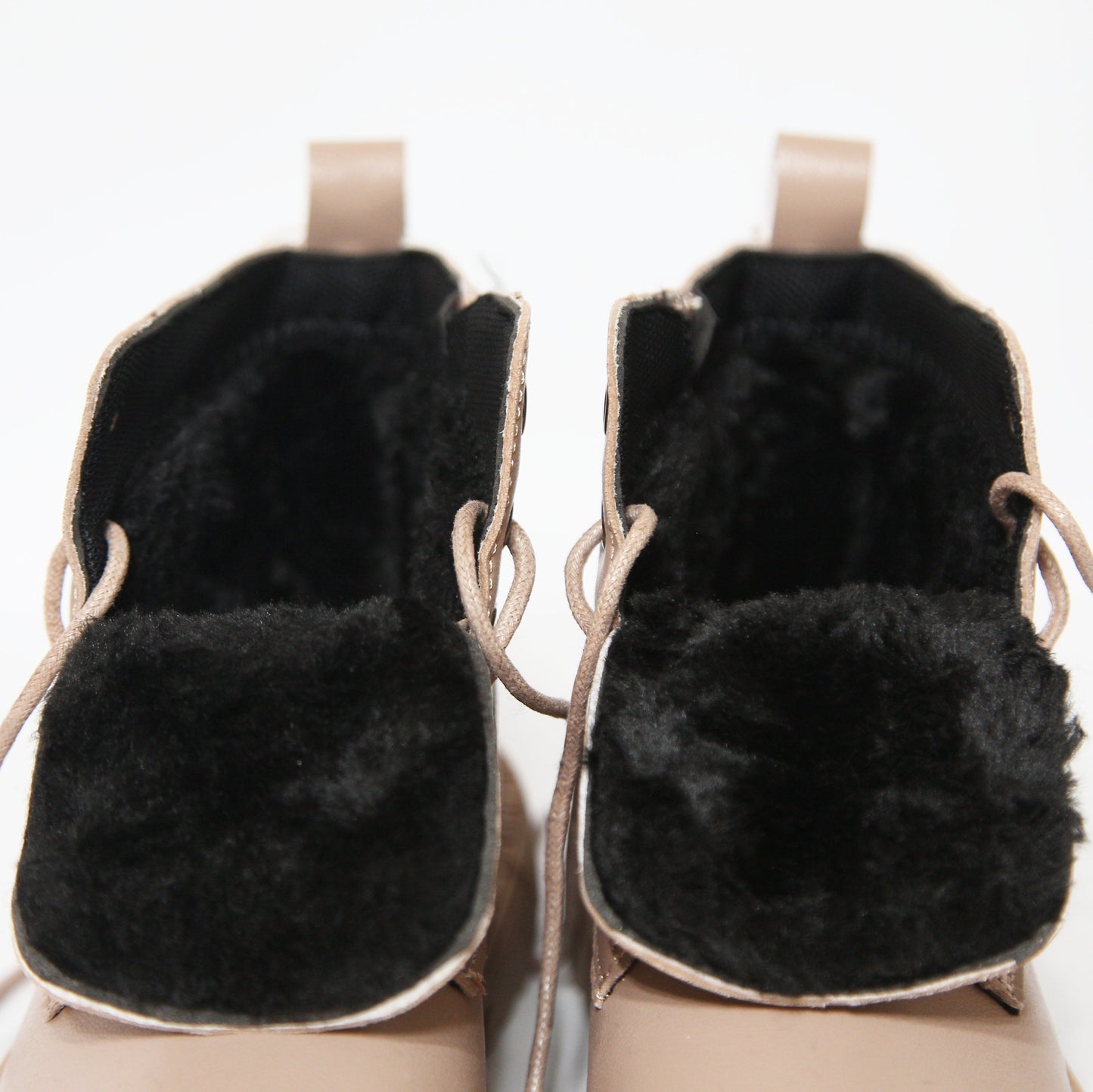 Botine cu blăniță