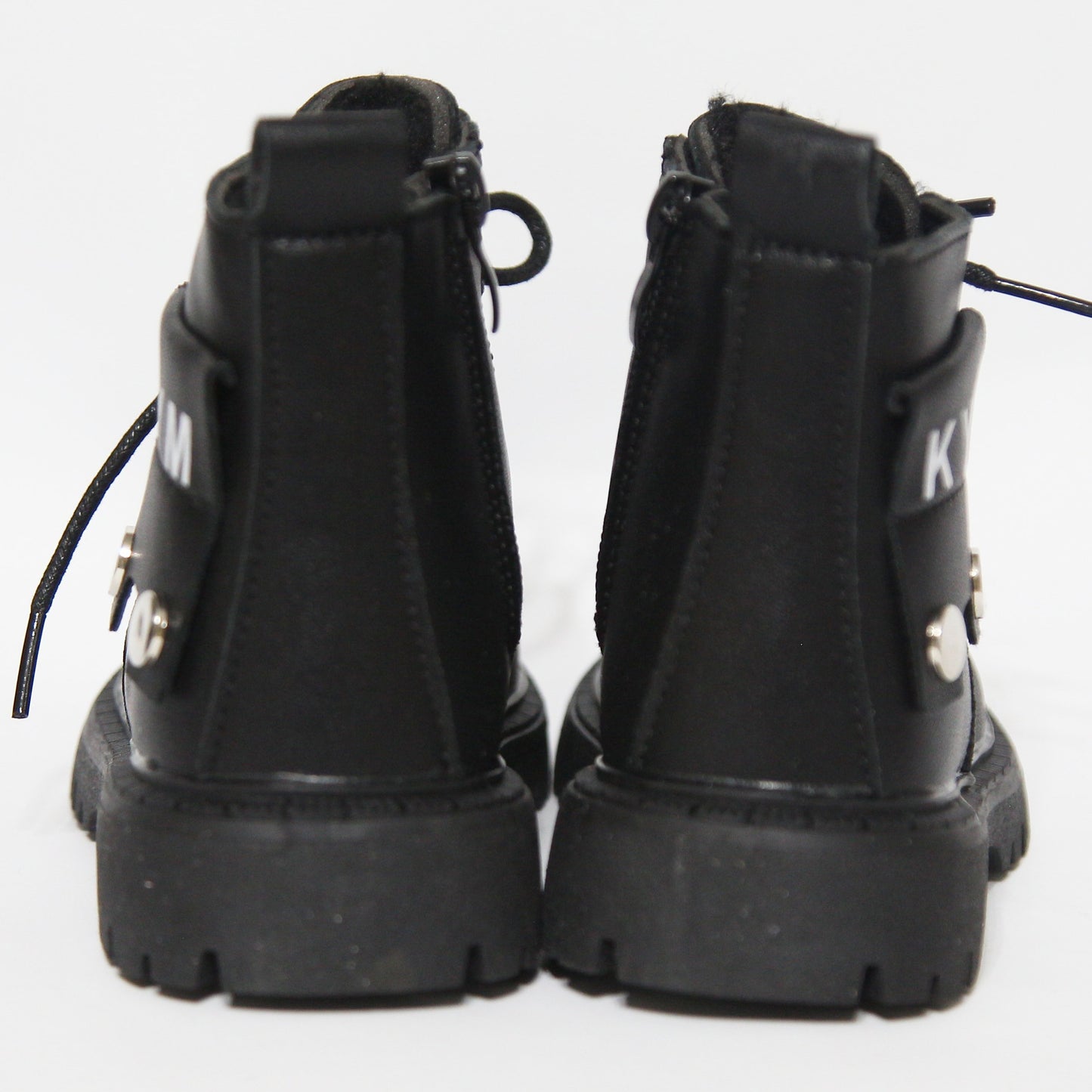 Botine cu blăniță