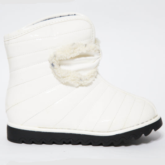 Botine super blăniță