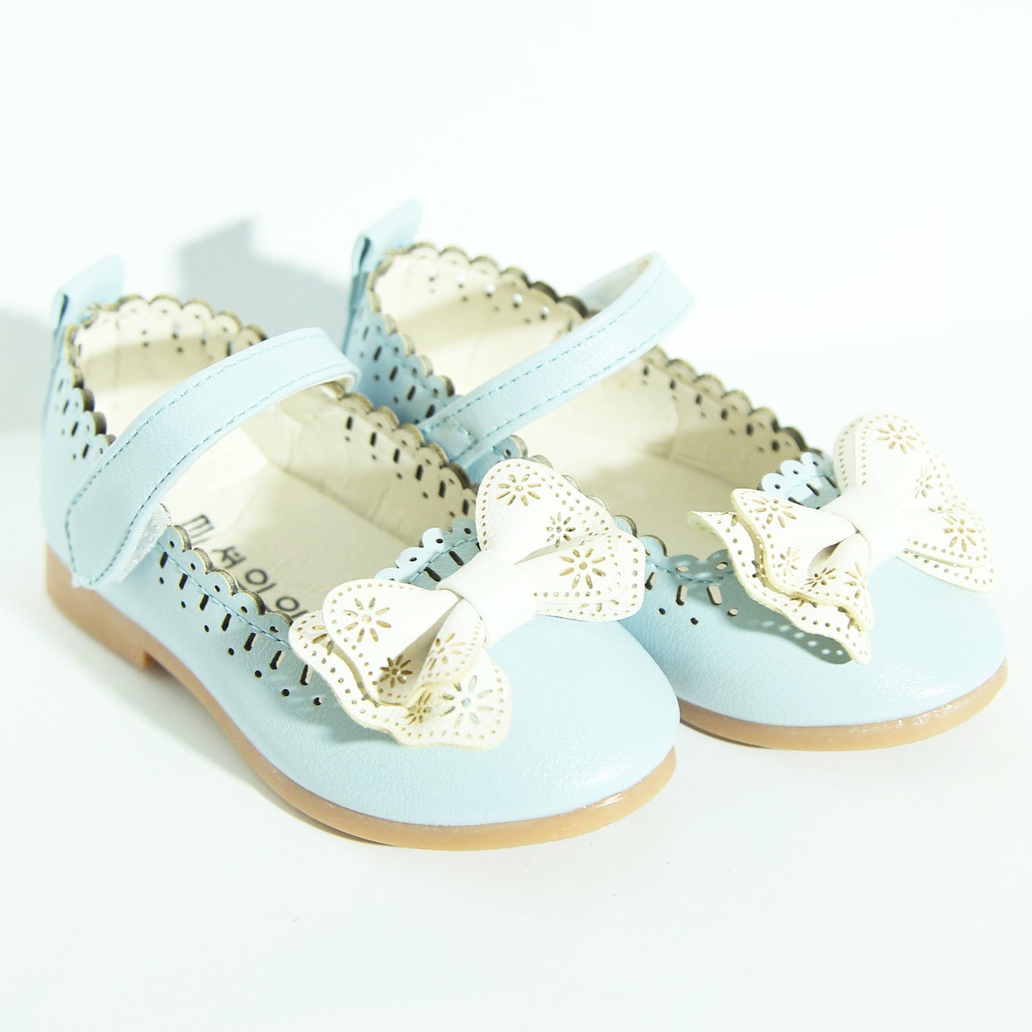 Pantofi