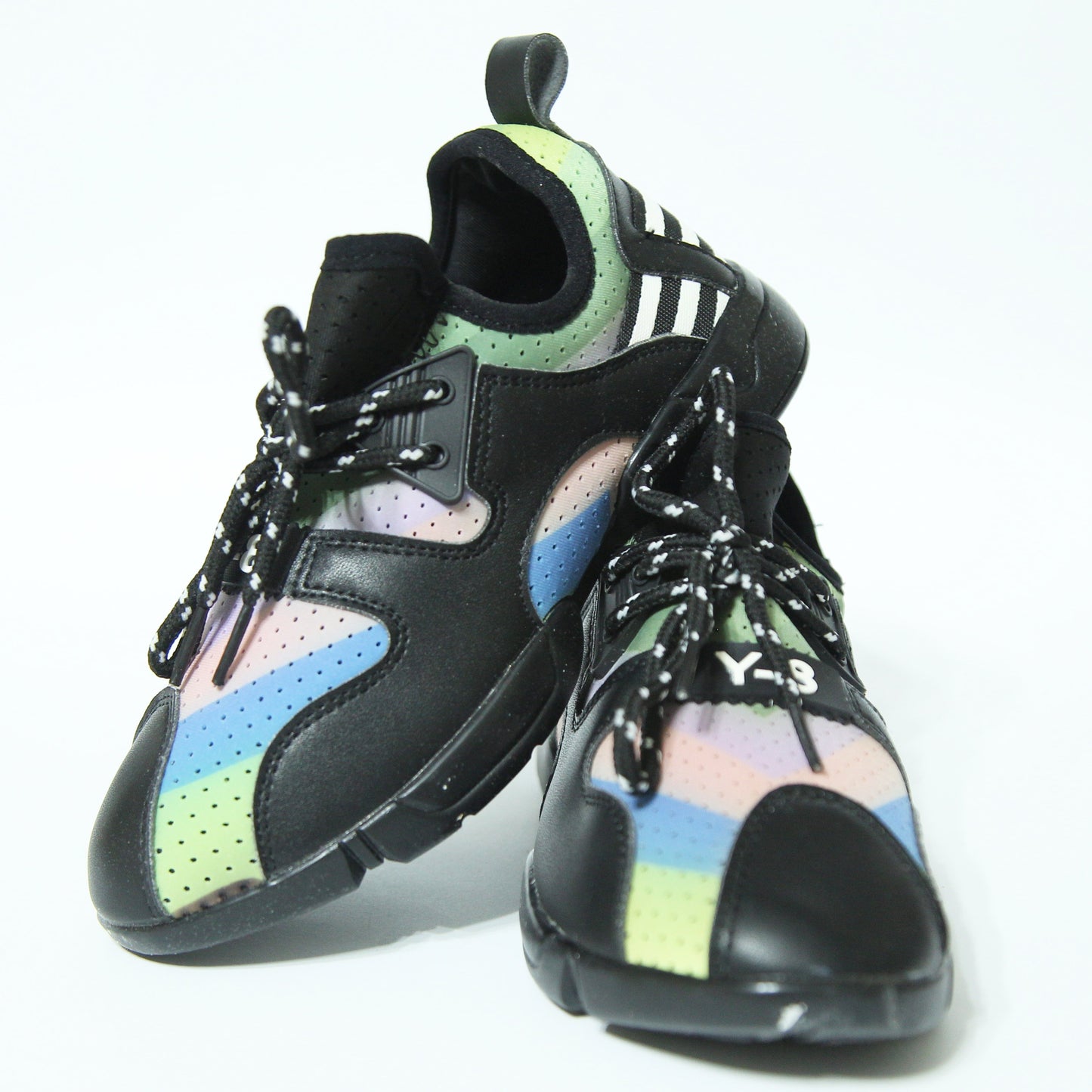 Adidași