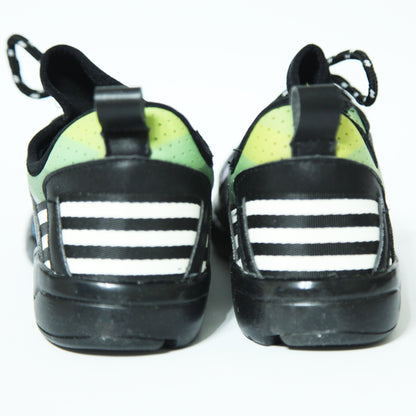 Adidași